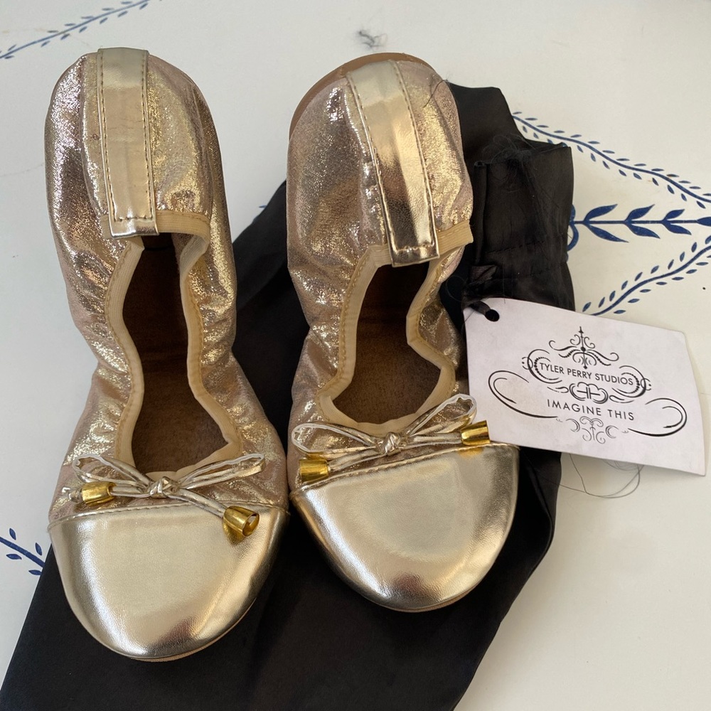 Talaria Flats gold shoes 8 Tyler Perry event